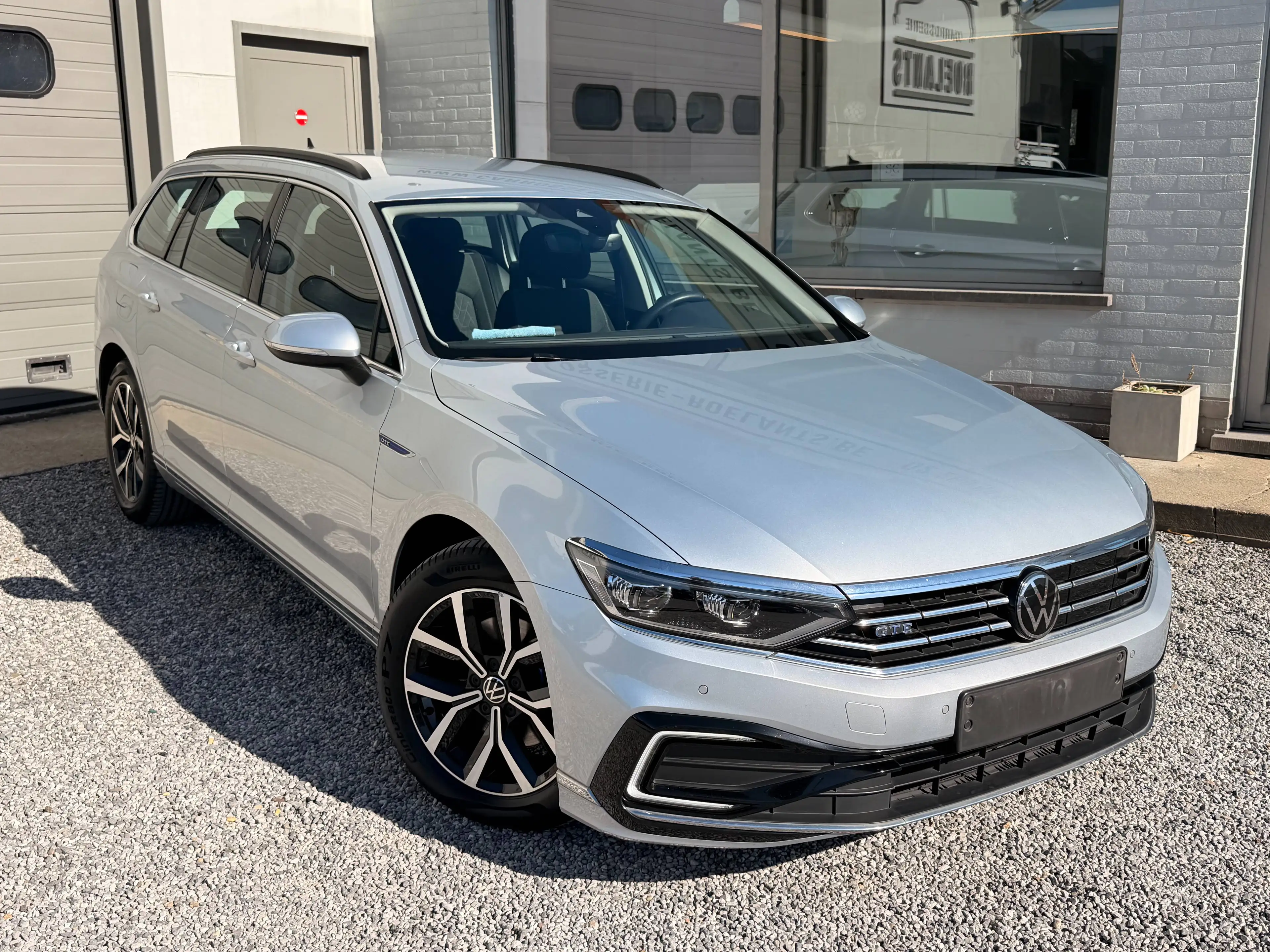 Volkswagen Passat Variant GTE 218PK // TREKHAAK // IQ-LIGHTS // AUTO KOFFER — photo 2