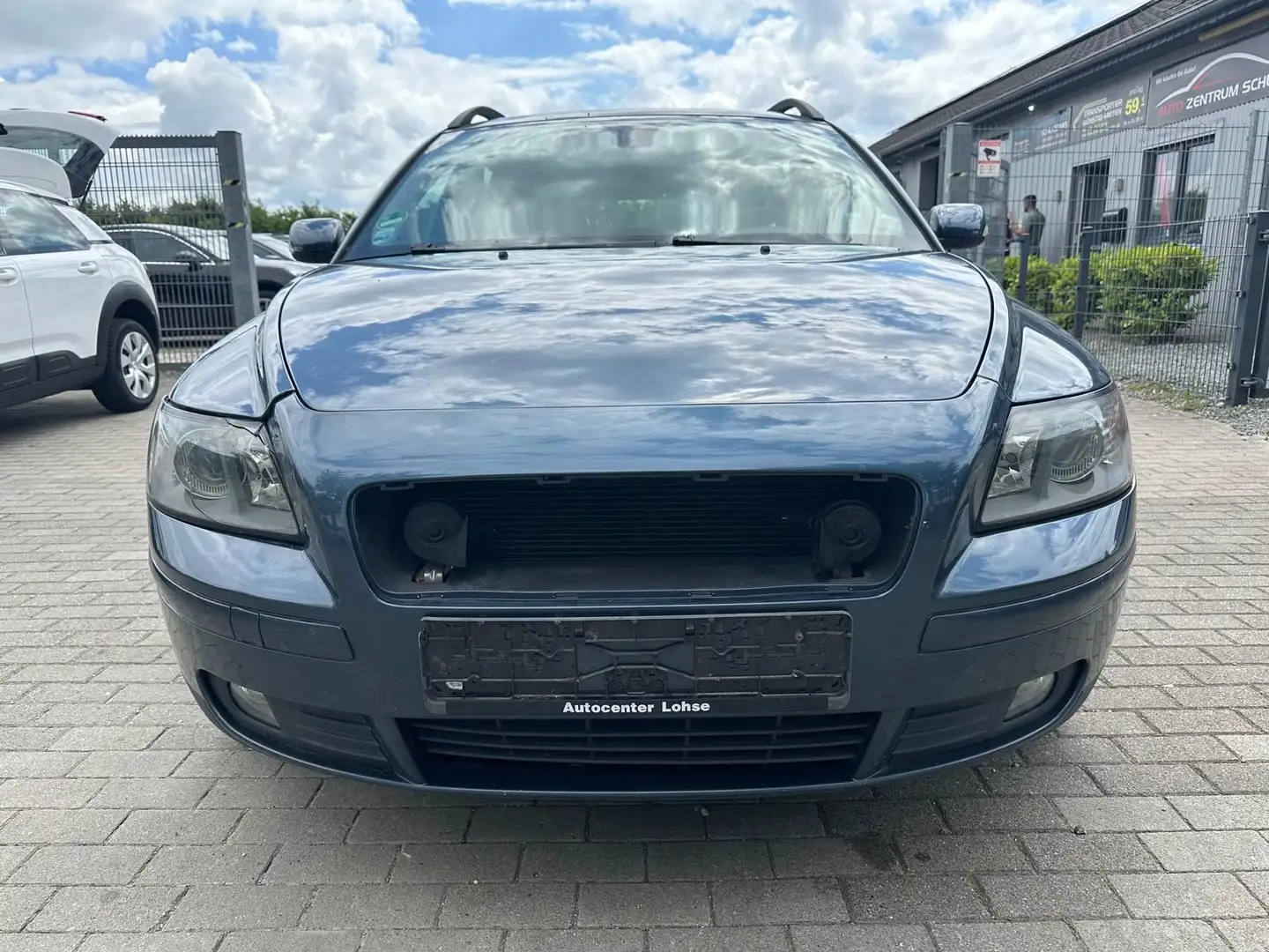Volvo V50 1.8 Momentum Tempomat Klimaautomatik Radio Blau - 2