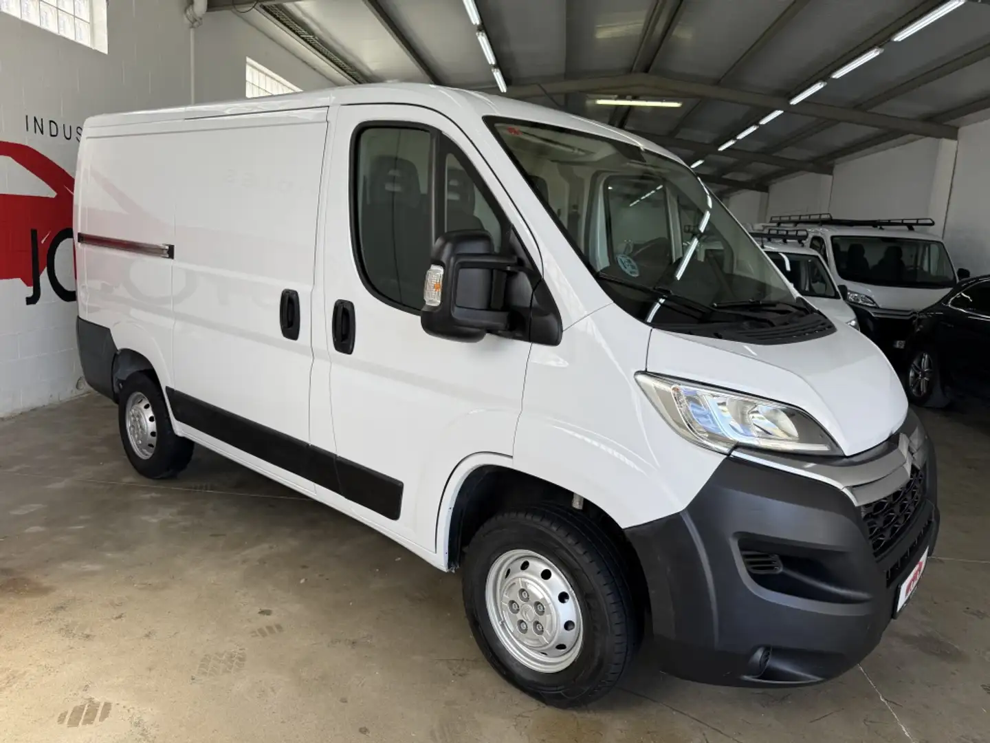 Citroen Jumper Fg. 2.2BlueHDi 30 L1H1 S&S 120 Blanco - 1