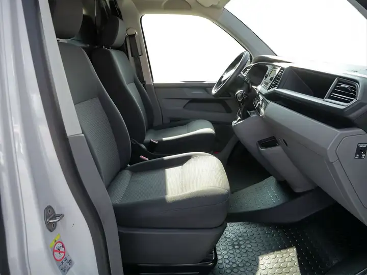 Volkswagen T6.1 Kombi T6.1 Kasten ABTe ELEKTRO 90Km/WLTP*LR*AHK*Klima – Foto 4