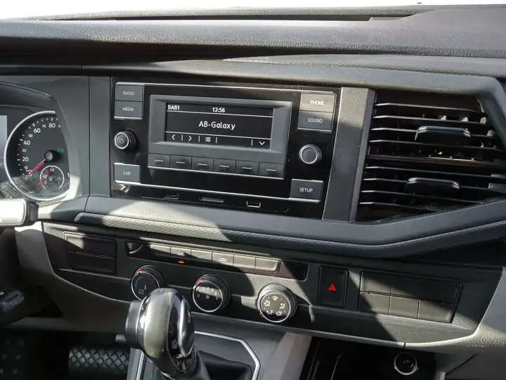 Volkswagen T6.1 Kombi T6.1 Kasten ABTe ELEKTRO 90Km/WLTP*LR*AHK*Klima – Foto 6