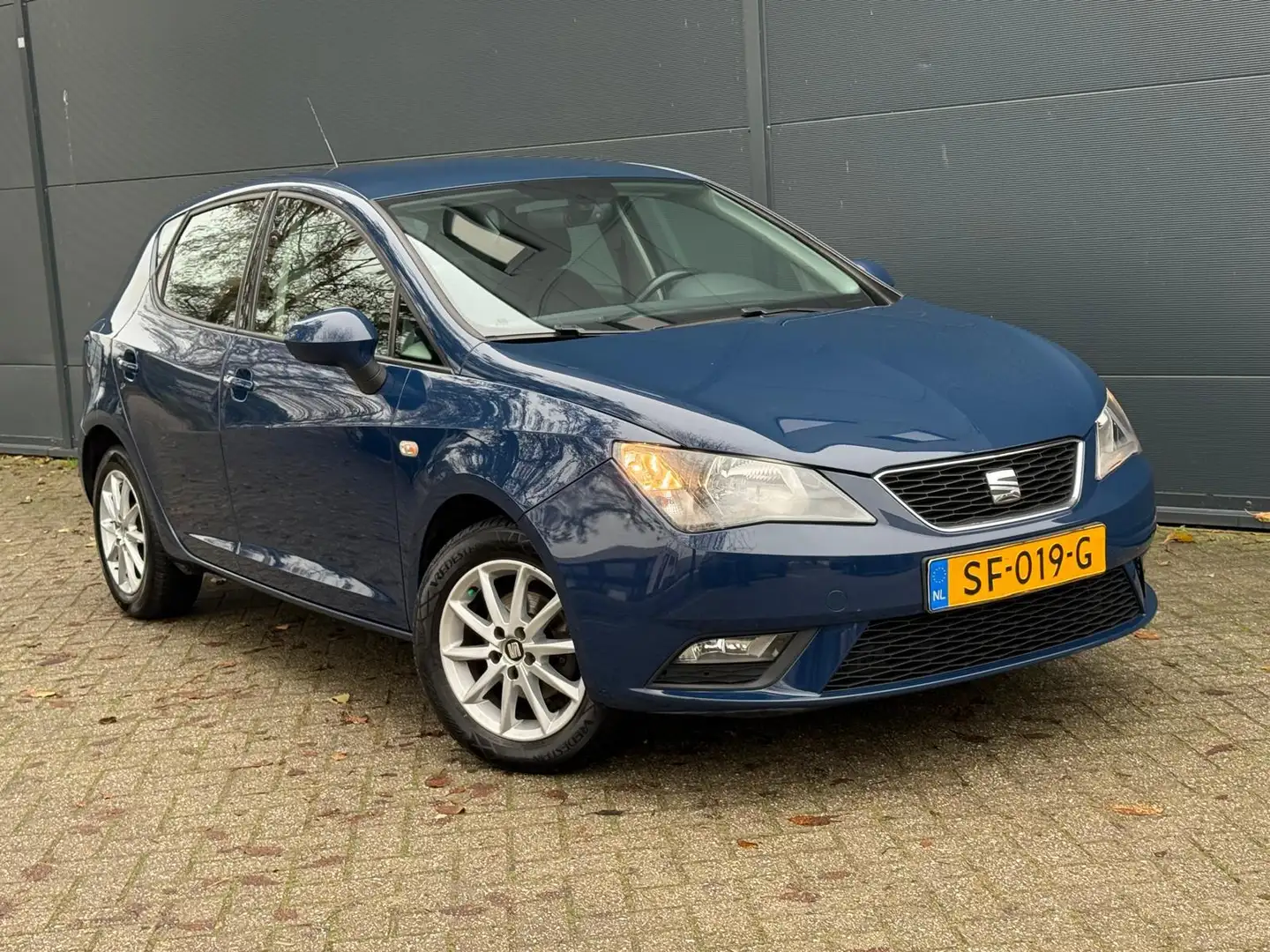 SEAT Ibiza 1.0 EcoTSI Style/Navi/carplay/Airco/cruise/trekhaa Blauw - 1