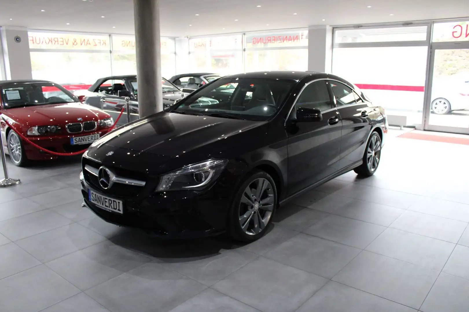Mercedes-Benz CLA 200 SPORTPAKET LEDER NAVI XENON PDC EURO 6 Violett - 1