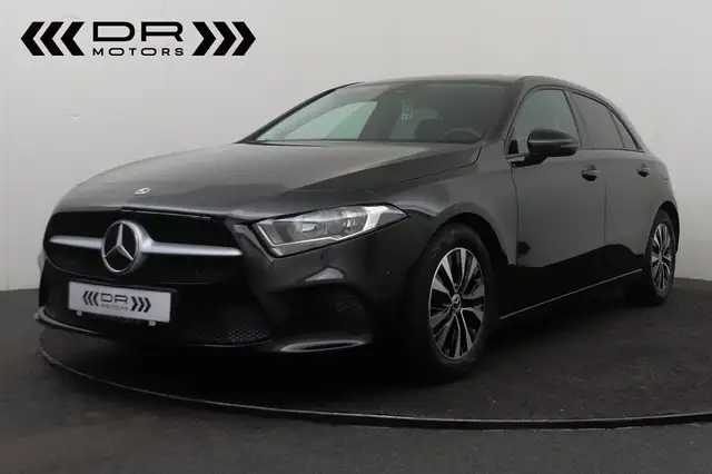 Mercedes-Benz A 180 CAMERA - SPOOR EN PARKEERASSISTENT