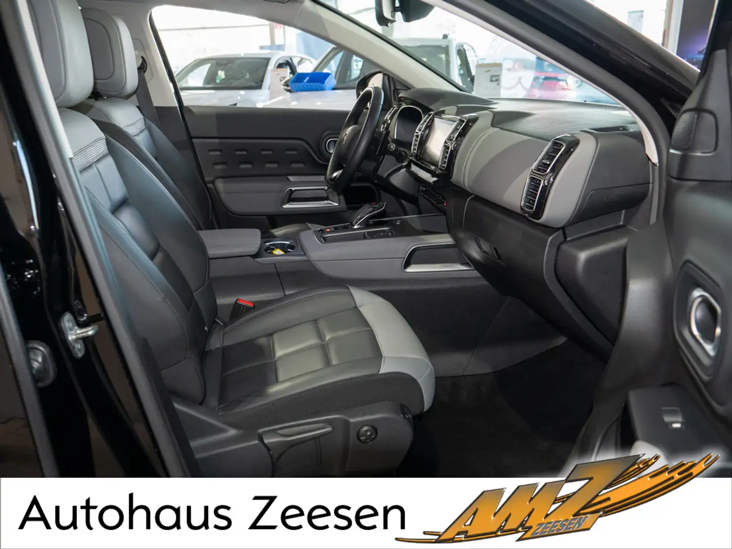 Citroen C5 Aircross Hybrid 225 S&S e-EAT8 Shine Pack Zwart - 2
