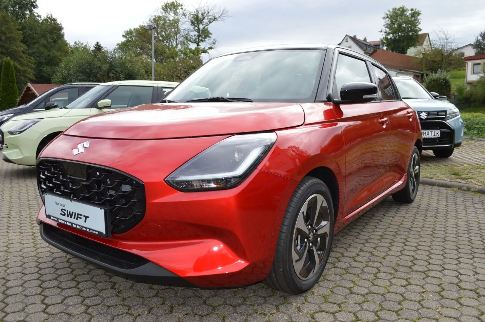Suzuki Swift 1.2 DUALJET HYBRID Comfort+ CVT*LED*A/T* Rouge - 1