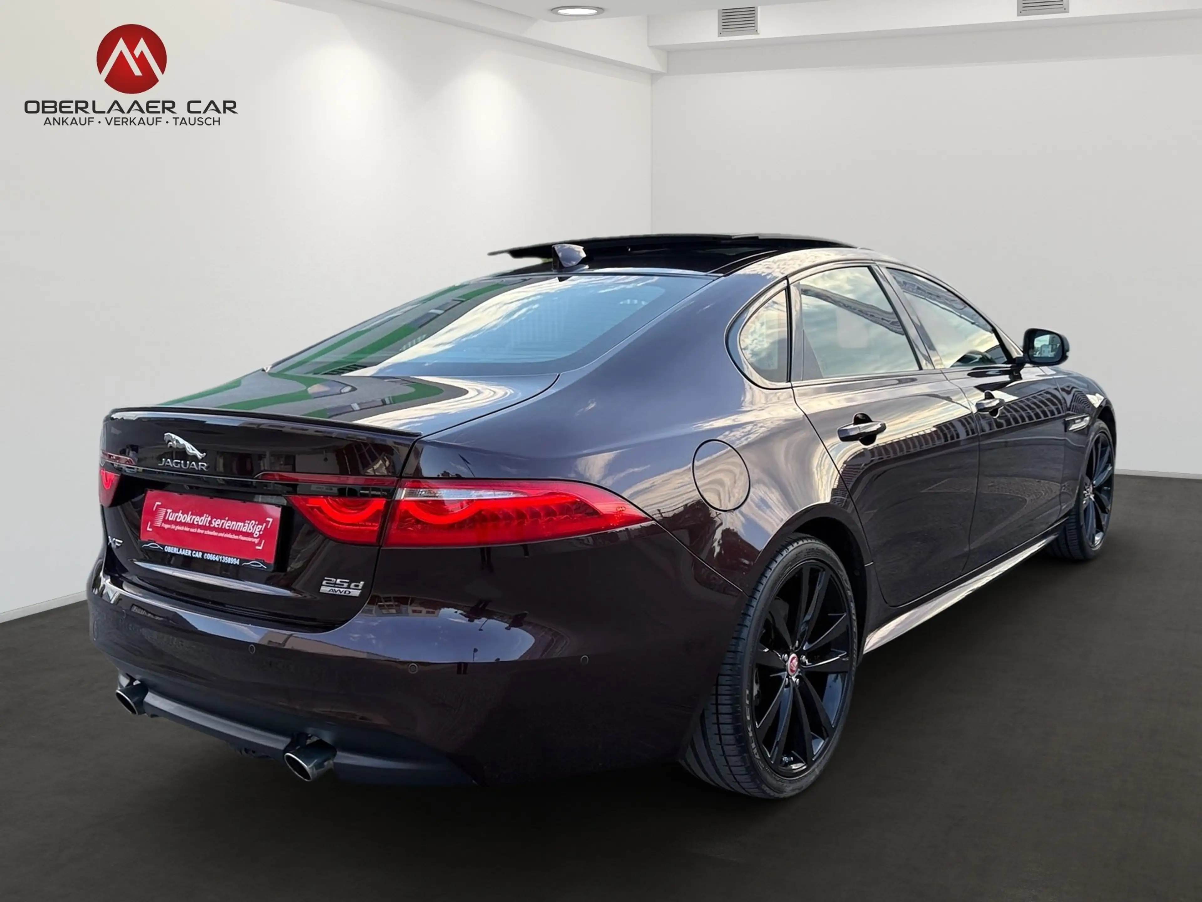 Jaguar XF 25d R-Sport AWD Aut. | Panorama | Head-UP | — photo 2