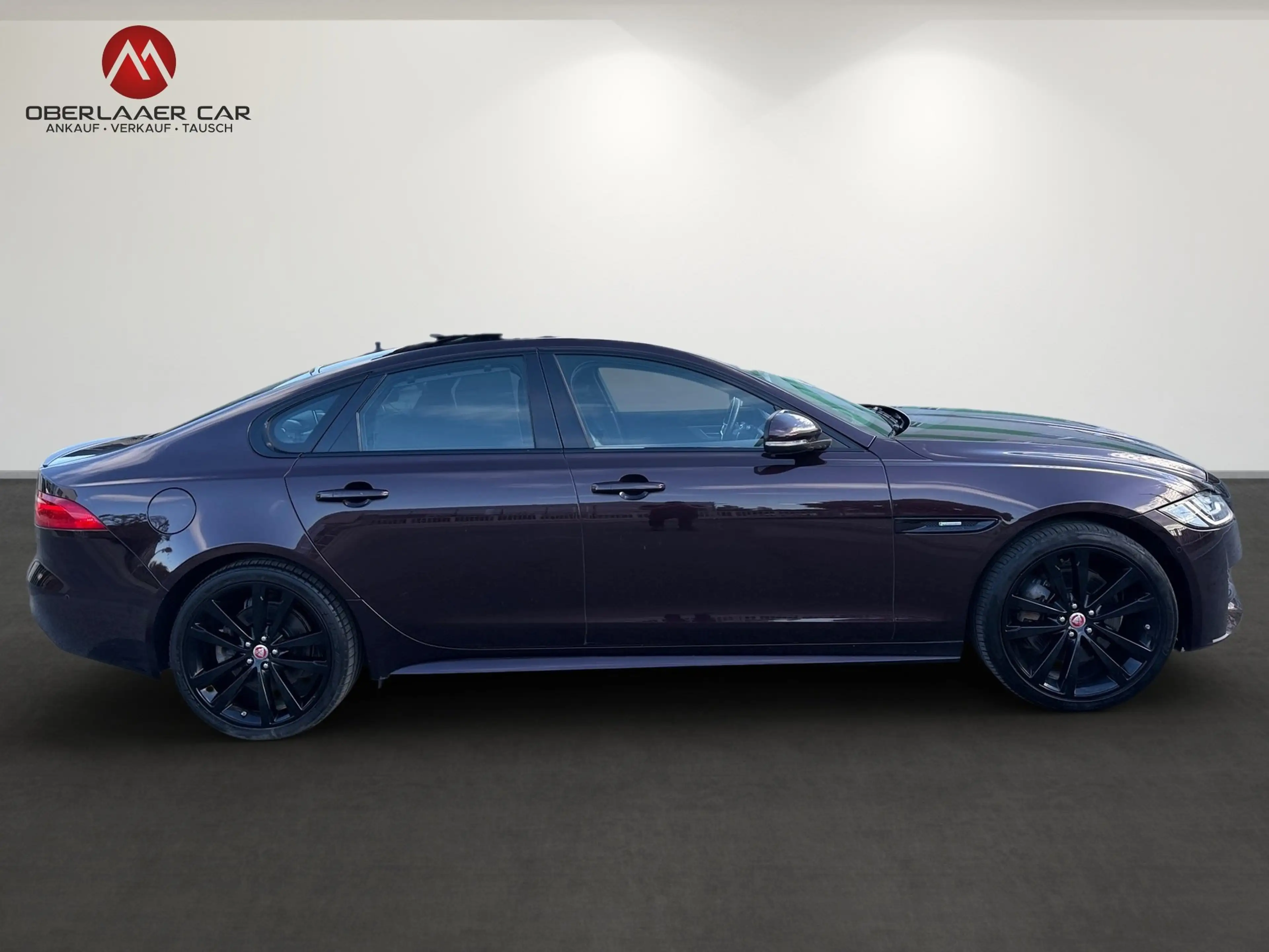 Jaguar XF 25d R-Sport AWD Aut. | Panorama | Head-UP | — photo 4