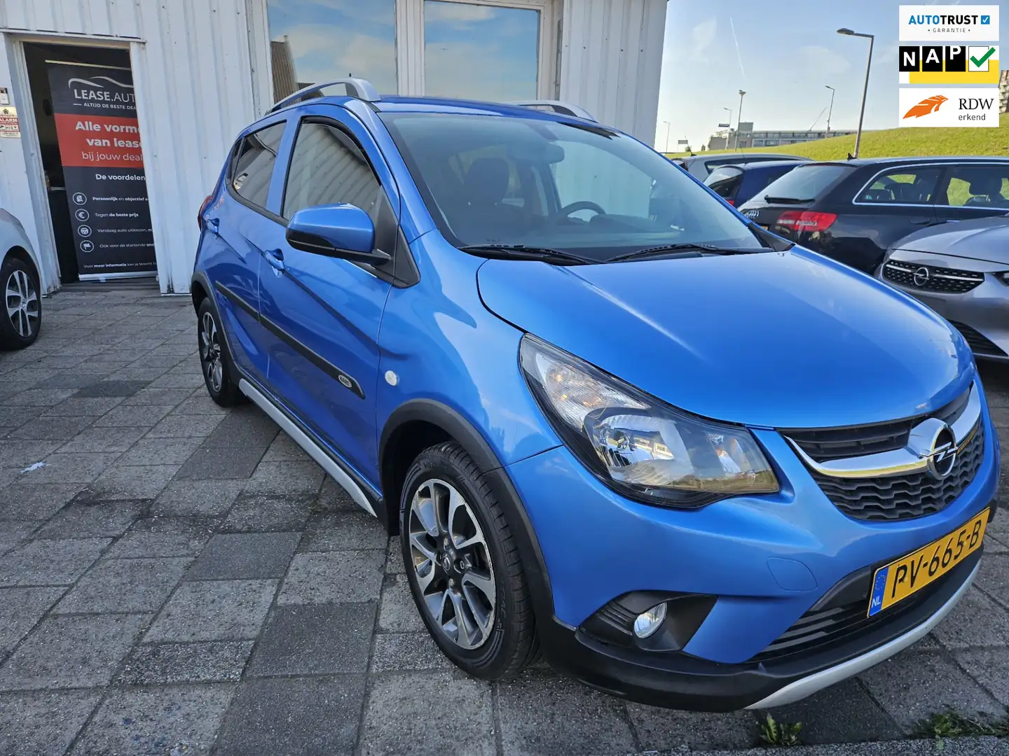 Opel Karl 1.0 Rocks Online Edition Blauw - 1
