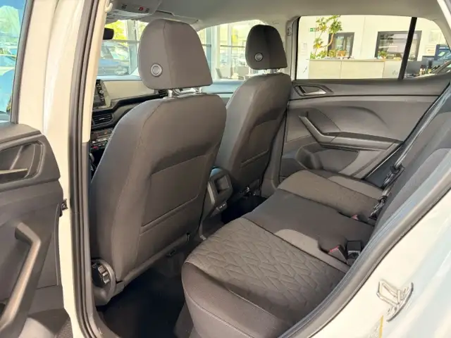 Volkswagen T-Cross view 13