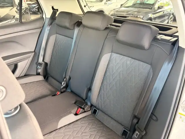 Volkswagen T-Cross view 14