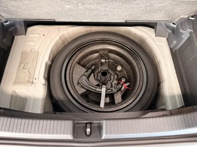Volkswagen T-Cross view 10