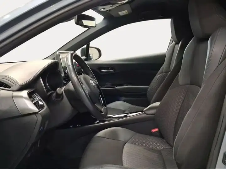 Toyota C-HR 1.8 125H Advance 2022, foto 12