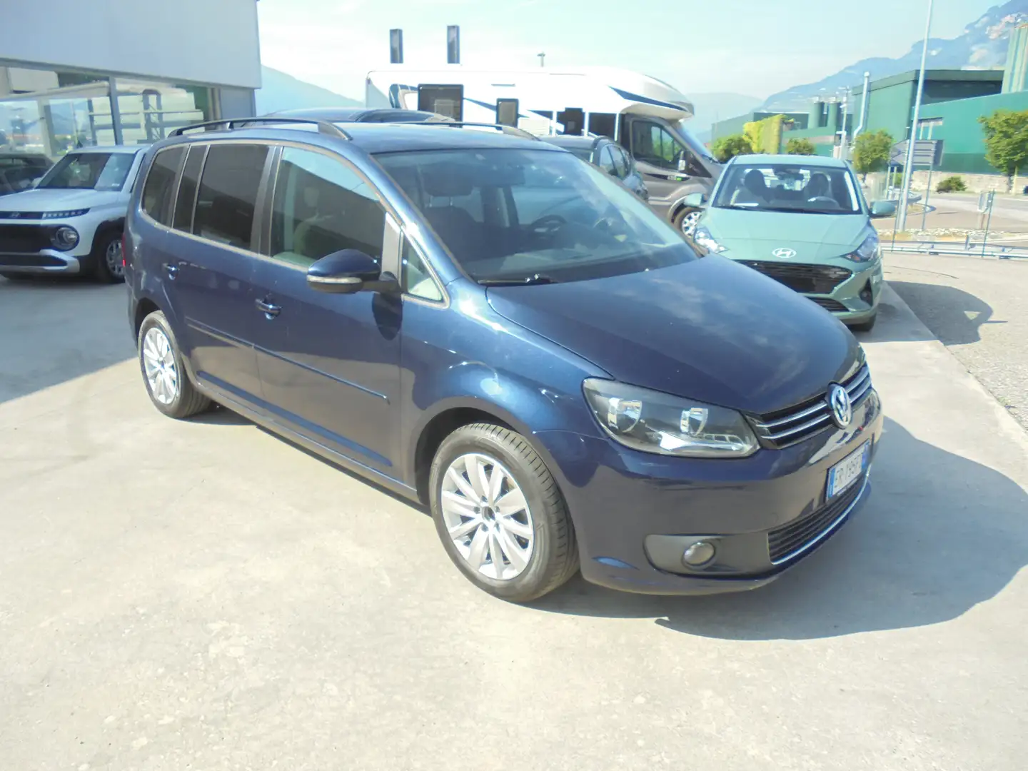 Volkswagen Touran 1.6 tdi bm Comfortline Business 7 posti Blu/Azzurro - 2
