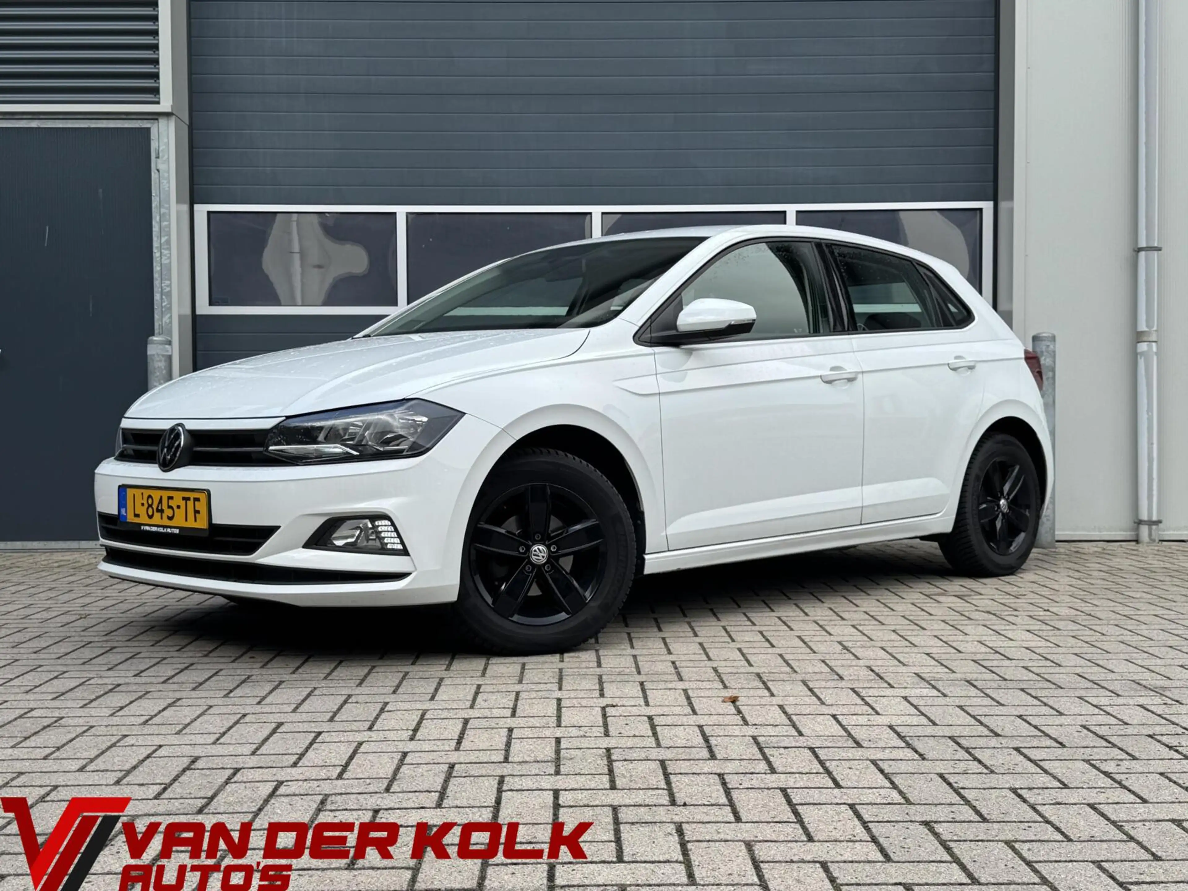 Volkswagen Polo 1.0 TSI Comfortline | Carplay | Adaptive cruise |
