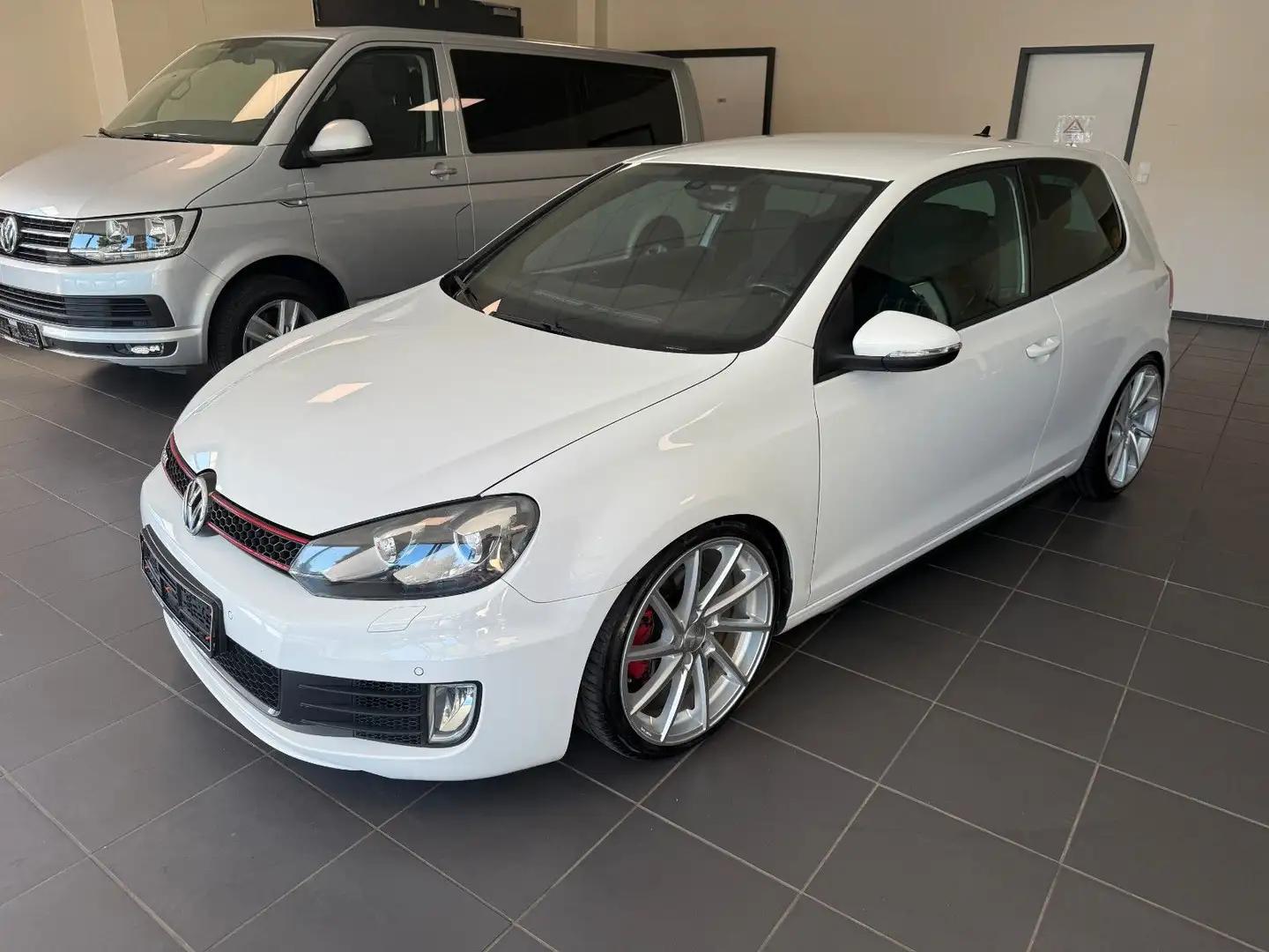 Volkswagen Golf VI GTI EDITION 35 "AT Motor 110 tkm" Wit - 1