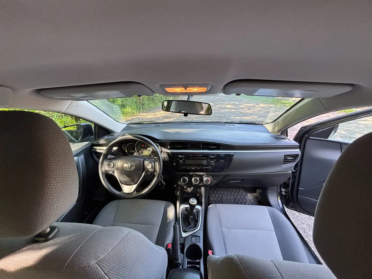 Toyota Corolla снимка Toyota Corolla