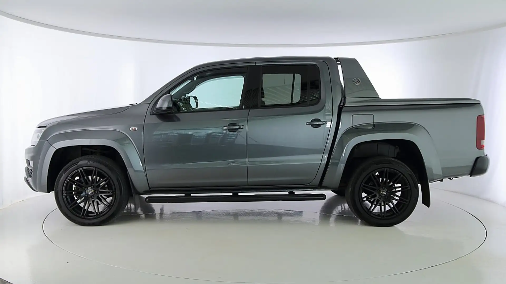 Volkswagen Amarok DoubleCab Aventura 3,0 TDI 4Motion Aut. Grau - 2