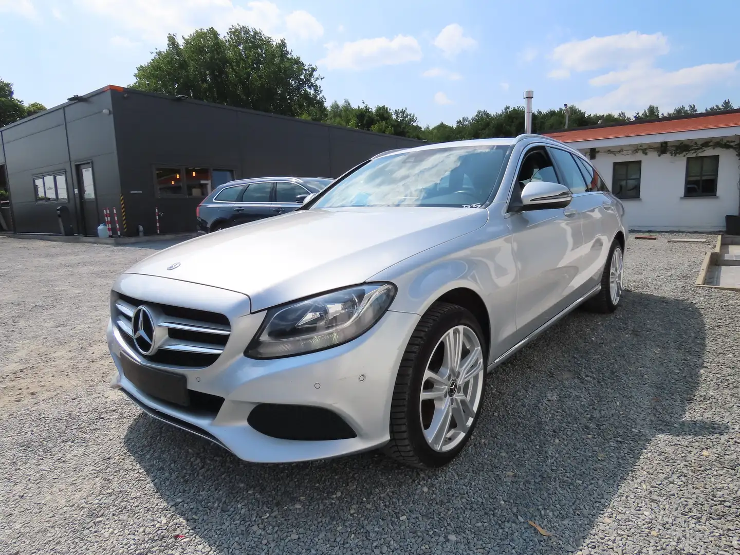 Mercedes-Benz C 350 e Plug-In Hybrid Šedá - 1