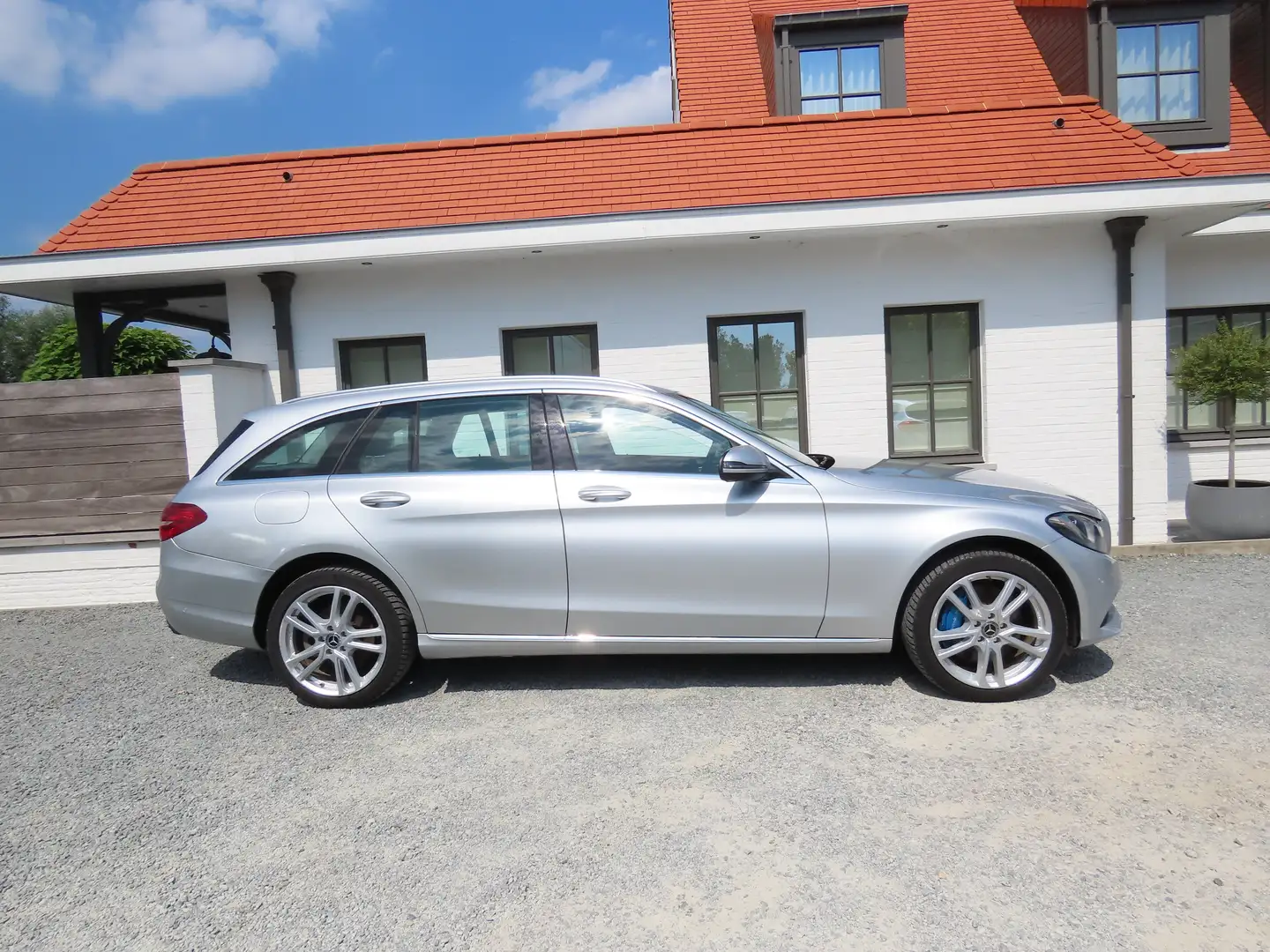 Mercedes-Benz C 350 e Plug-In Hybrid Gris - 2