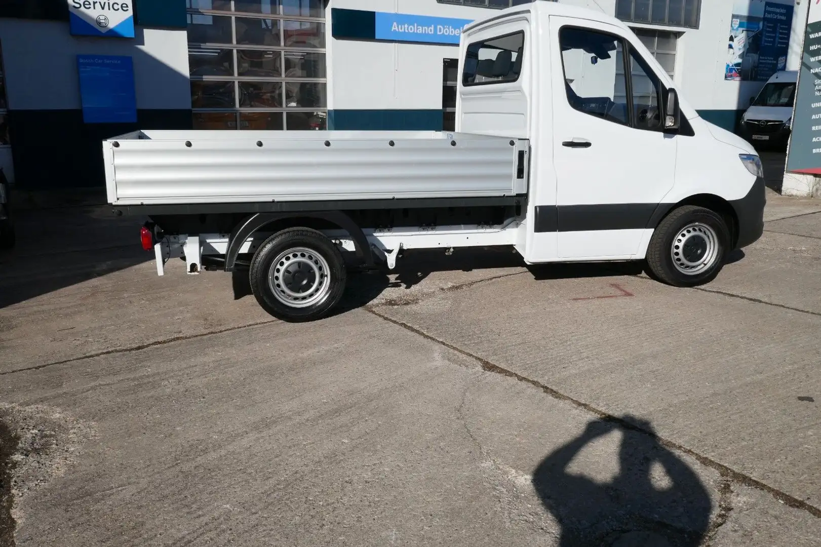 Mercedes-Benz Sprinter III Pritsche FWD 211 CDI Klima / DAB Weiß - 2