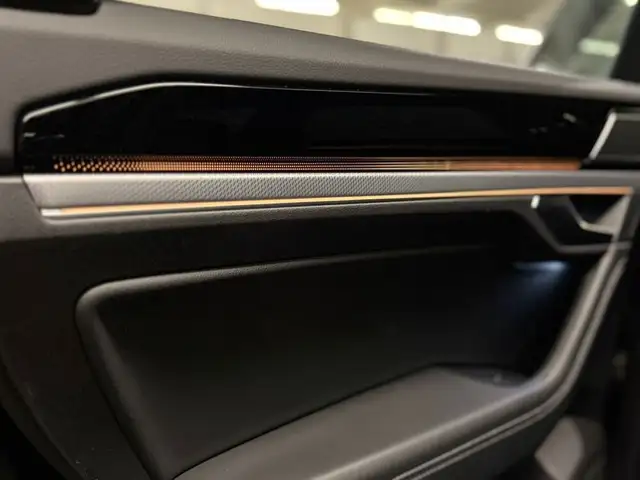 Volkswagen Touareg R-Line 4Motion Ansicht 17
