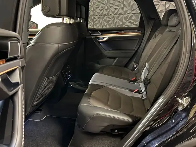 Volkswagen Touareg R-Line 4Motion Ansicht 15