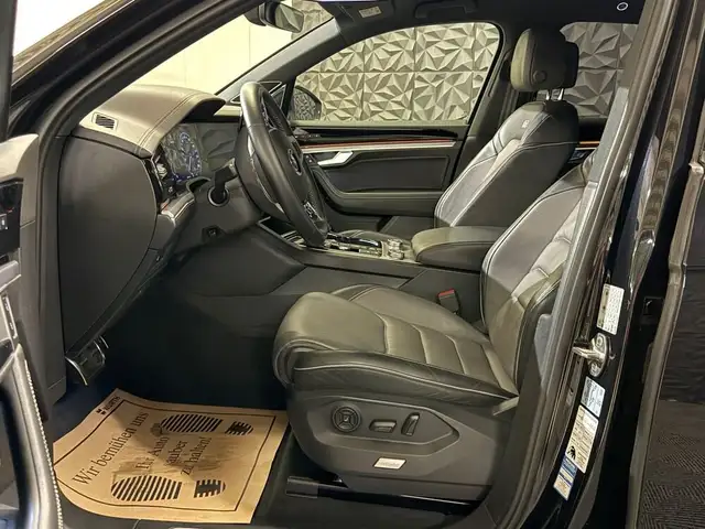 Volkswagen Touareg R-Line 4Motion Ansicht 22