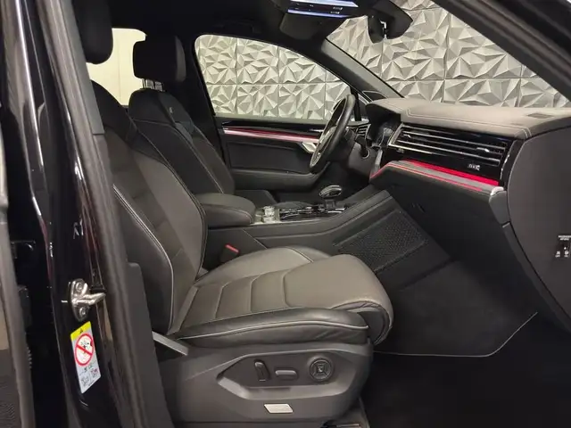 Volkswagen Touareg R-Line 4Motion Ansicht 6