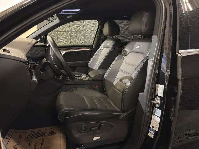 Volkswagen Touareg R-Line 4Motion Ansicht 23