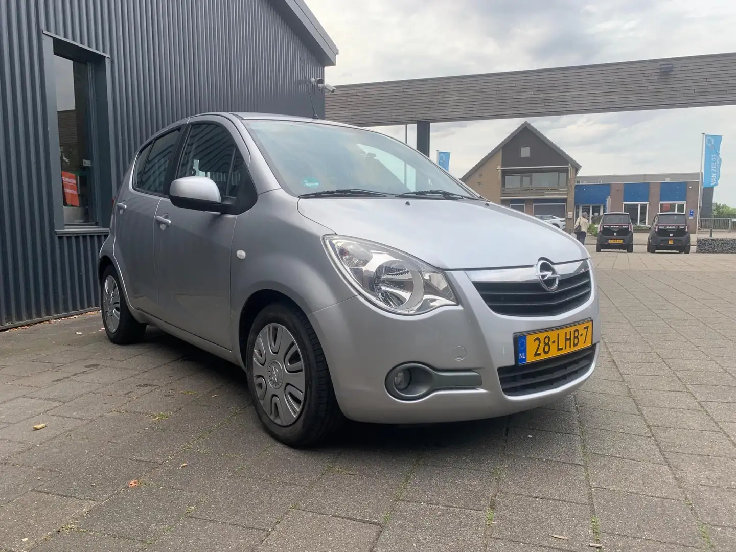 Opel Agila 1.2 Edition, AUTOMAAT, AIRCO, NAP! Šedá - 2