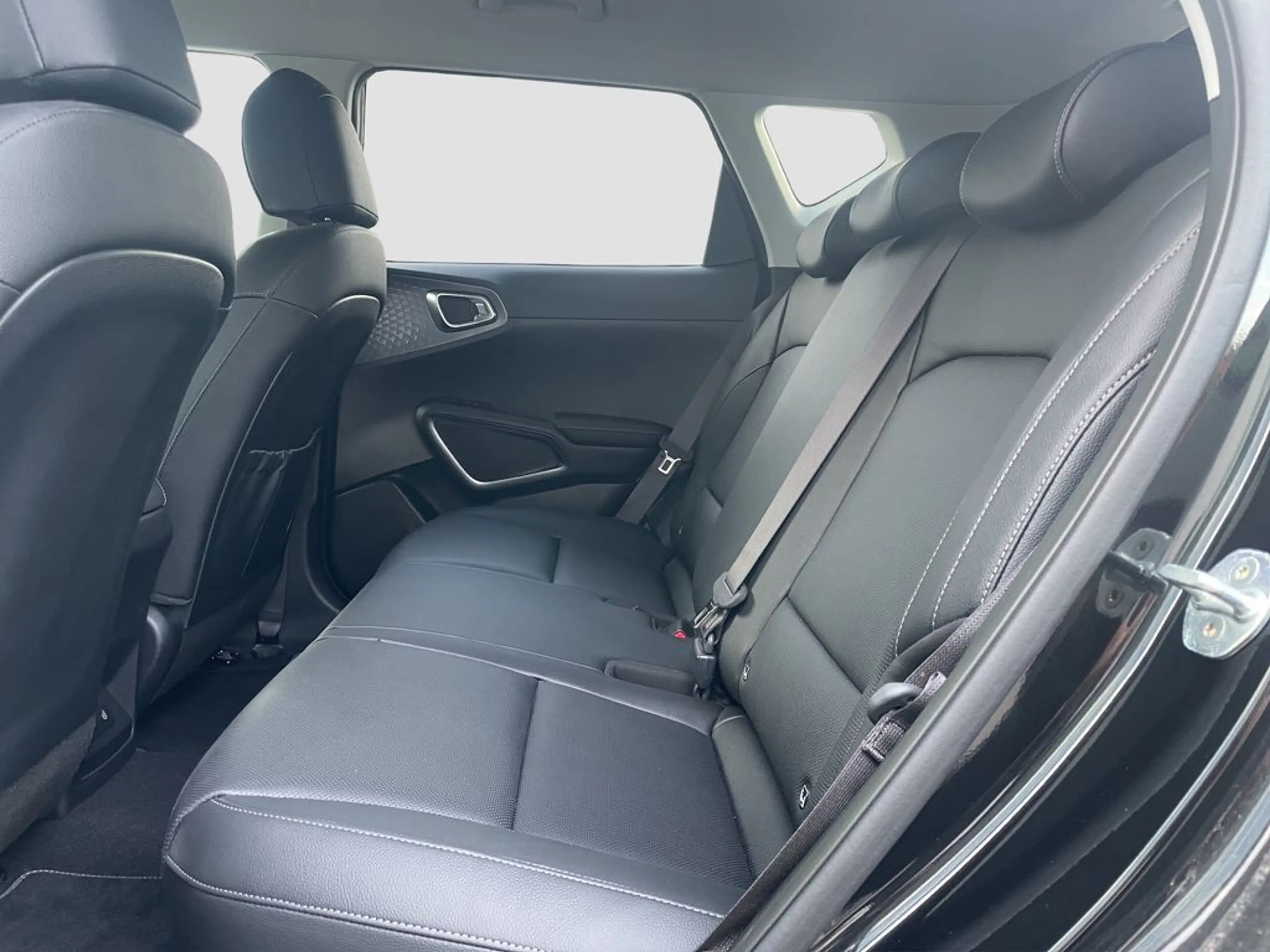 Kia Soul Kia e-Soul Spirit MJ 2023 Lederpaket Wärmepumpe — photo 8