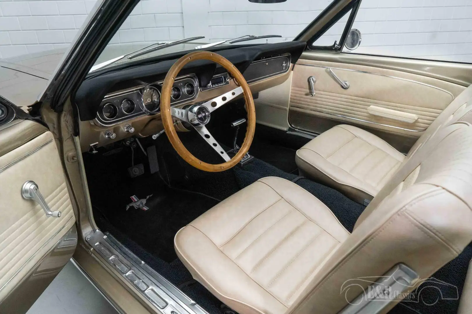 Ford Mustang Cabrio | Gerestaureerd | Zeer goede staat |1966 Beige - 2