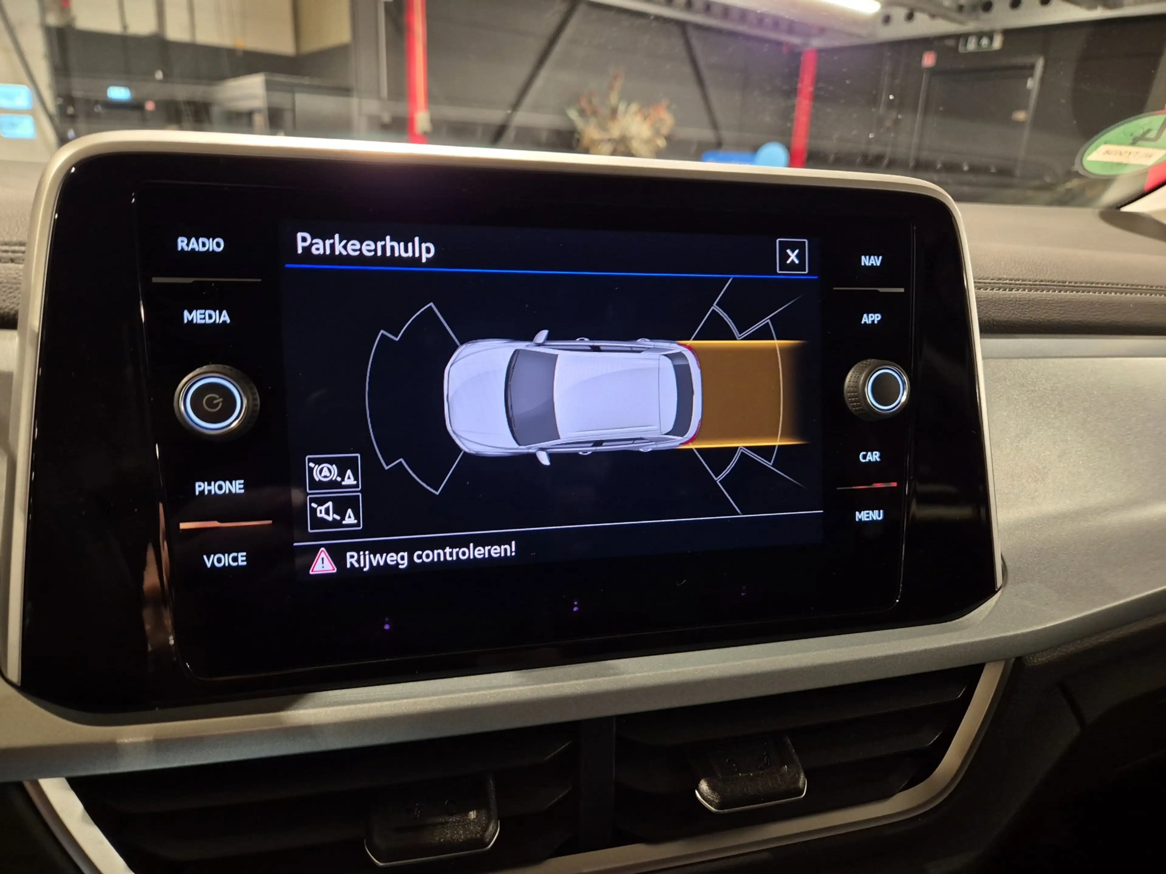 Volkswagen T-Roc 1.0 TSI Goal Edition - Clima - Stoelverwarming - A — photo 13