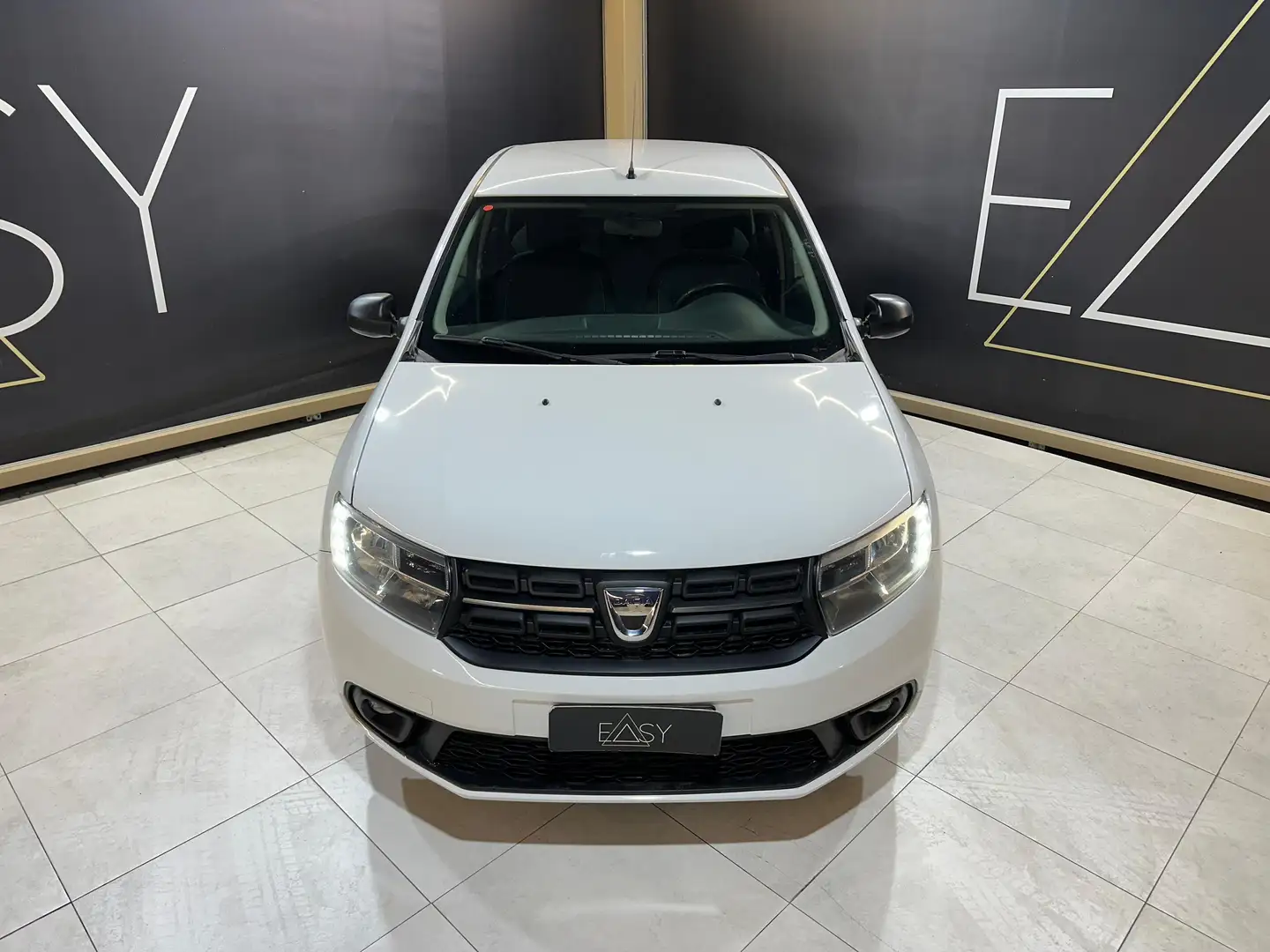 Dacia Sandero 1.0 sce 75cv * NEOPATENTATI * Bianco - 2