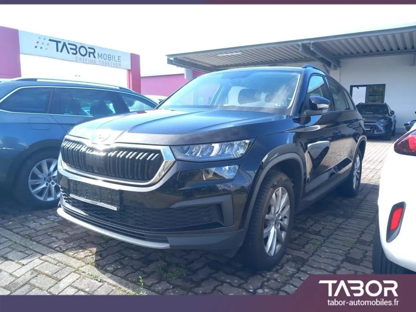 Skoda Kodiaq 2.0 TDI 150 DSG Amb LED GPS 18Z Noir - 2