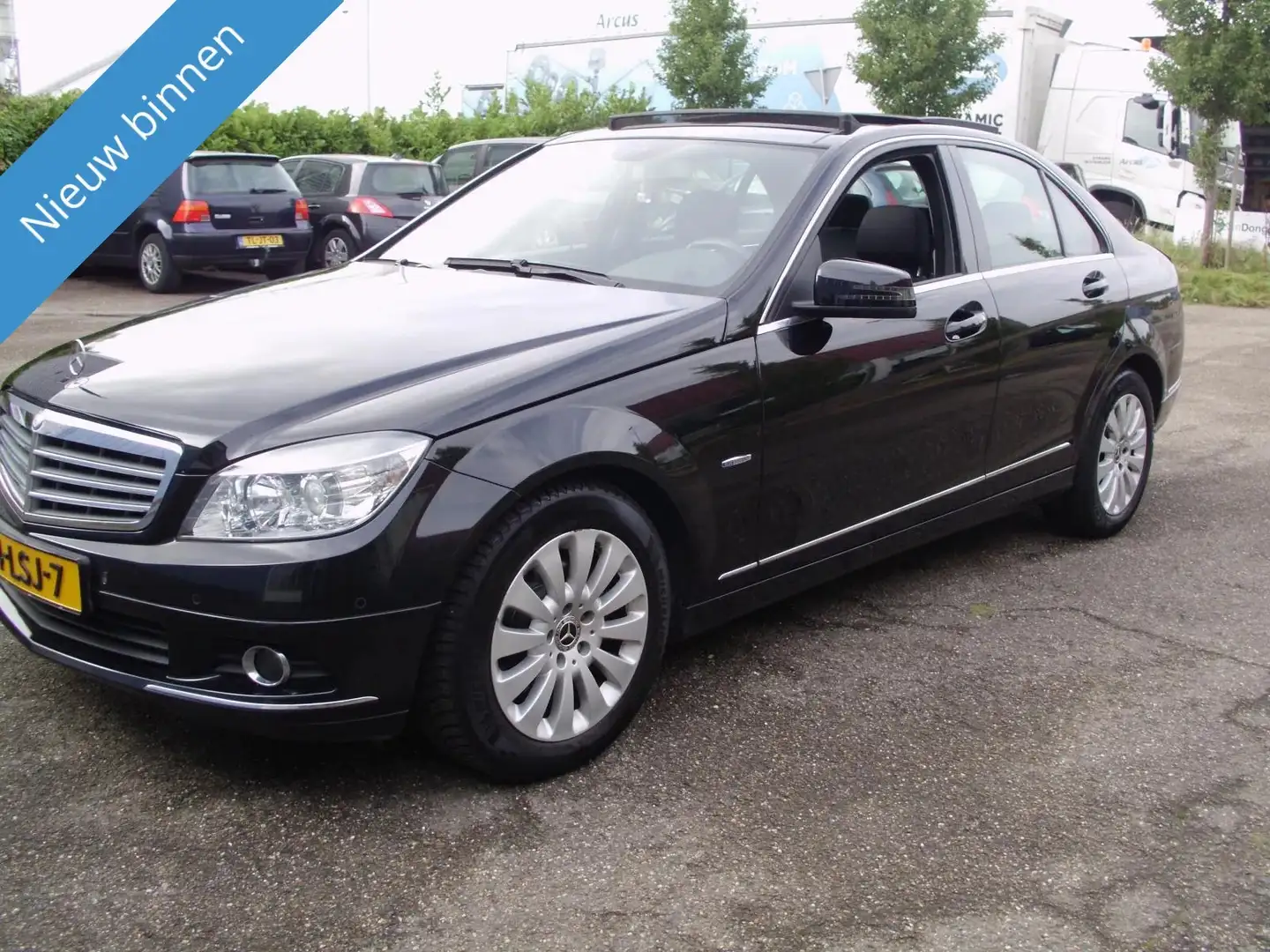 Mercedes-Benz C 180 CDI BlueEFFICIENCY MET NAVI PANODAK AUTOMAAT Zwart - 1