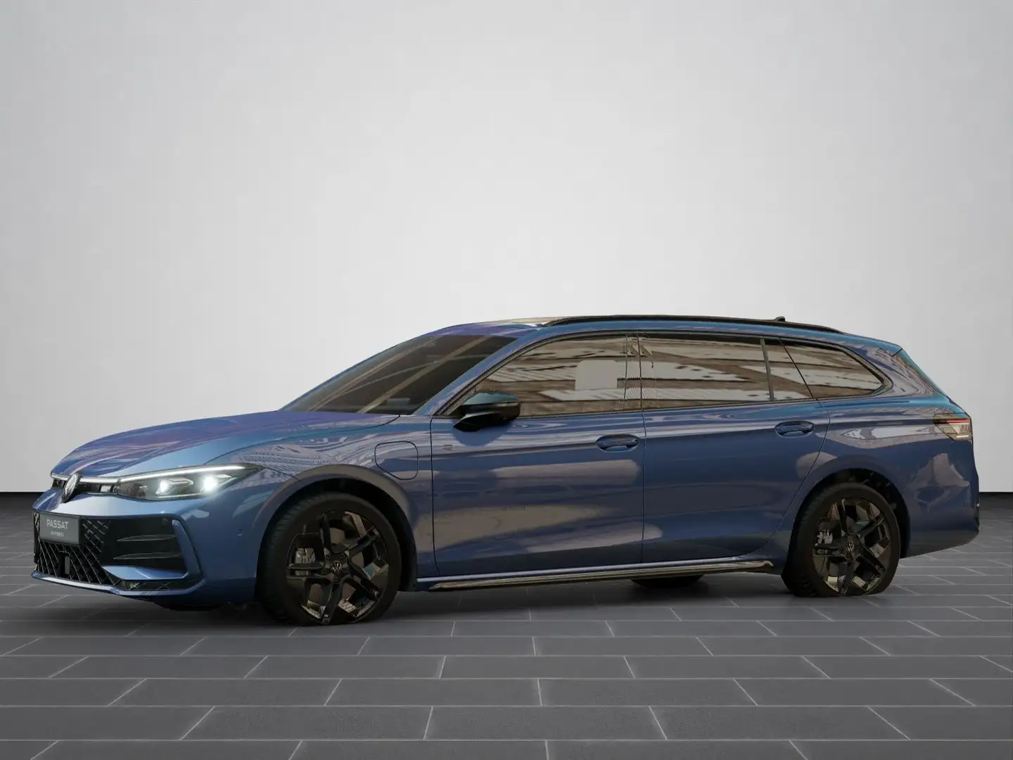 Volkswagen Passat Variant R-Line 1.5 TSI e-Hybrid PANO AHK Blau - 2