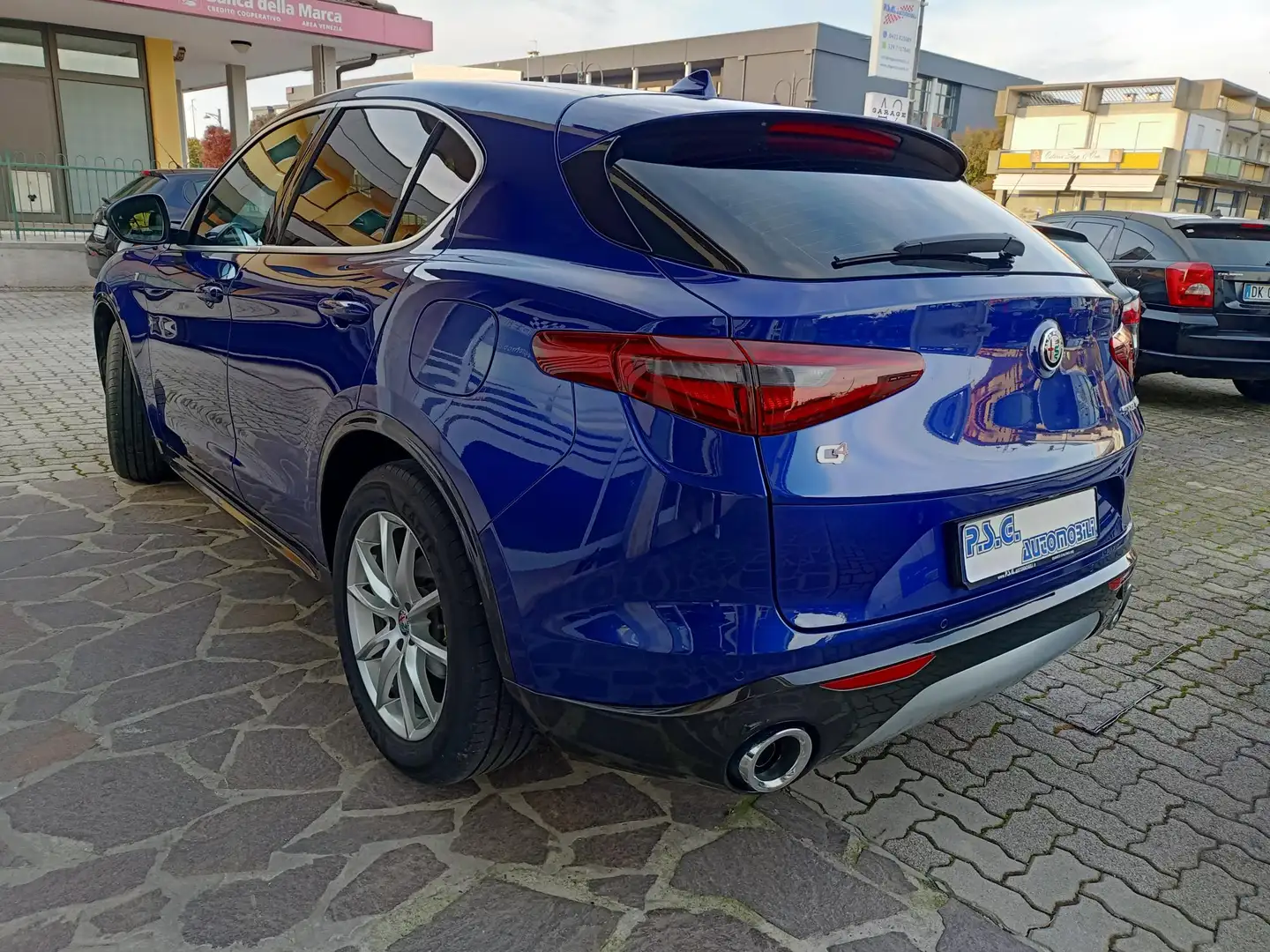 Alfa Romeo Stelvio 2.2 t Veloce Ti Q4 210cv auto Blu/Azzurro - 2