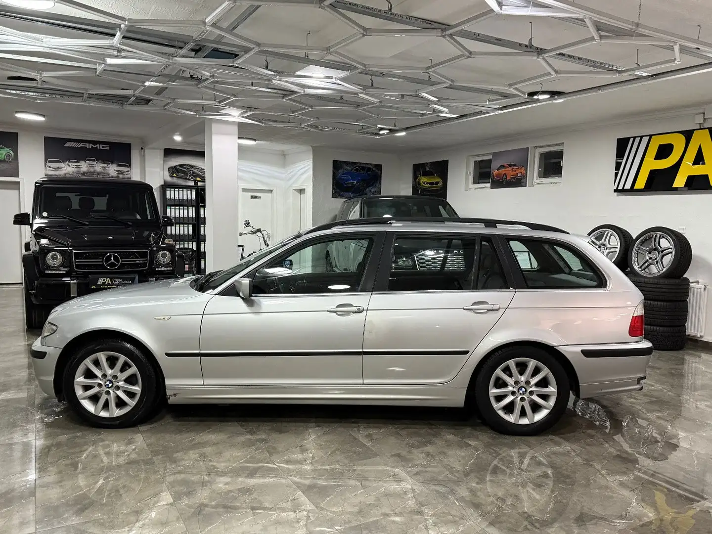 BMW 320 i Touring Edition Exclusive Autom. Xenon AHK Silber - 2