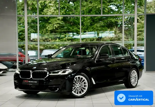BMW 530 d xD Limousine 2.H *GSD*HUD*ACC*AHK*Memory