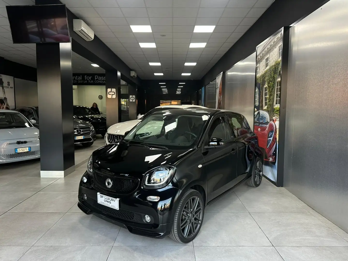 smart forFour Forfour II 2015 1.0 Brabus Style 71cv Noir - 2