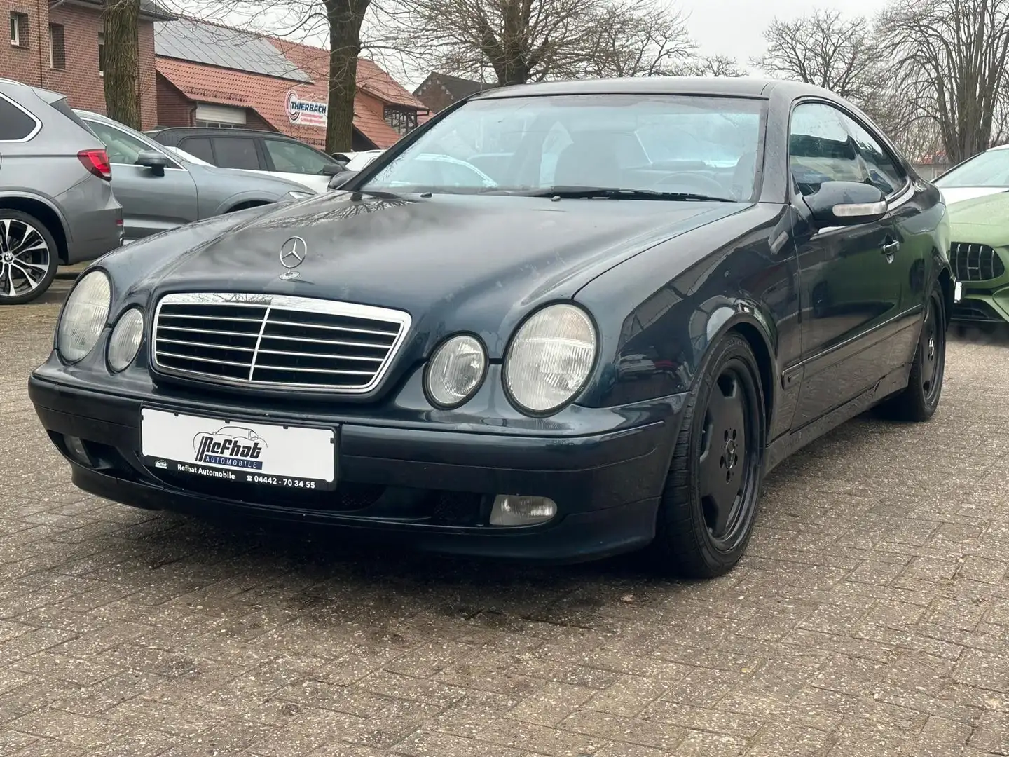 Mercedes-Benz CLK 230 KOMPRESSOR AVANTGARDE Schwarz - 2
