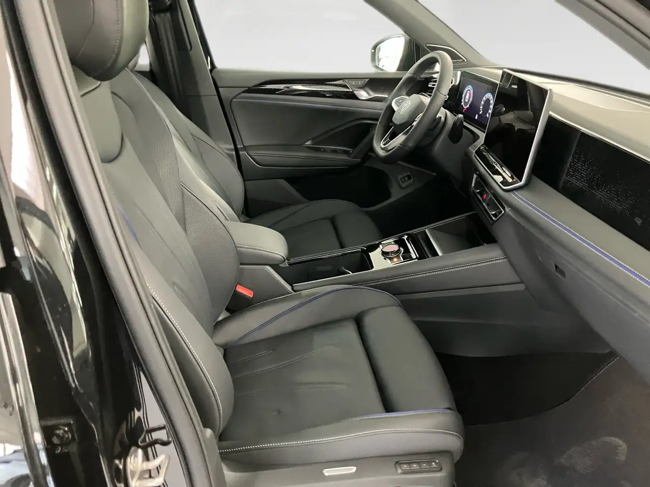 Volkswagen Tiguan 2.0 tdi r-line 4motion 193cv dsg 10