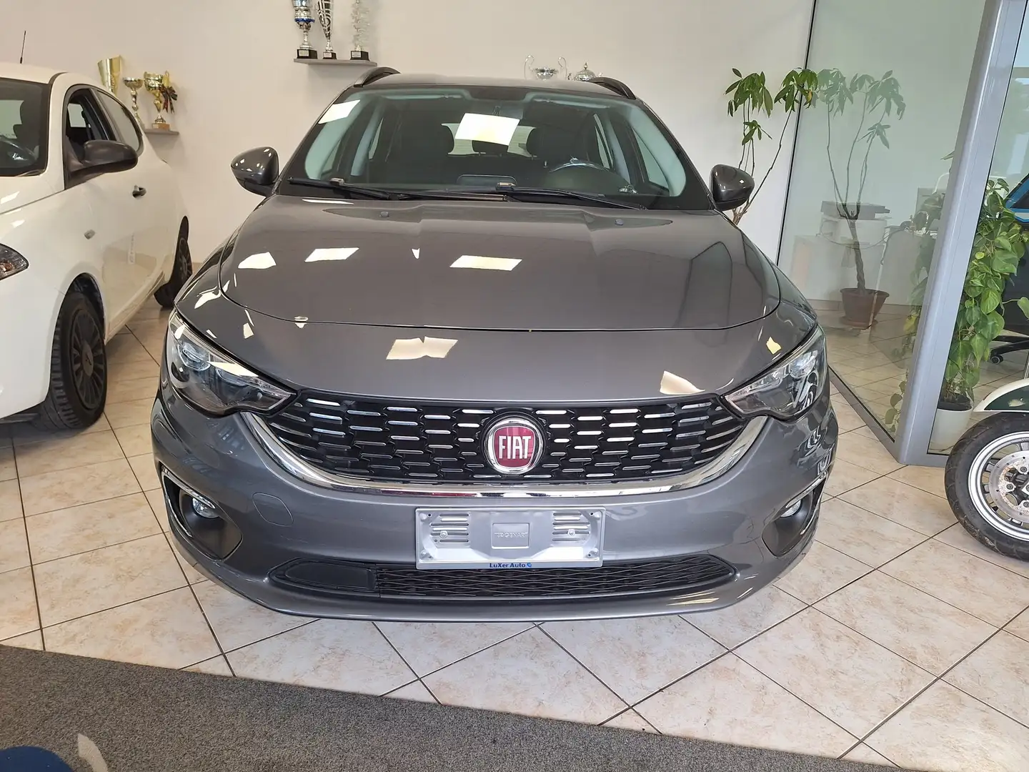 Fiat Tipo SW 1.6 mjt Business s Gris - 1