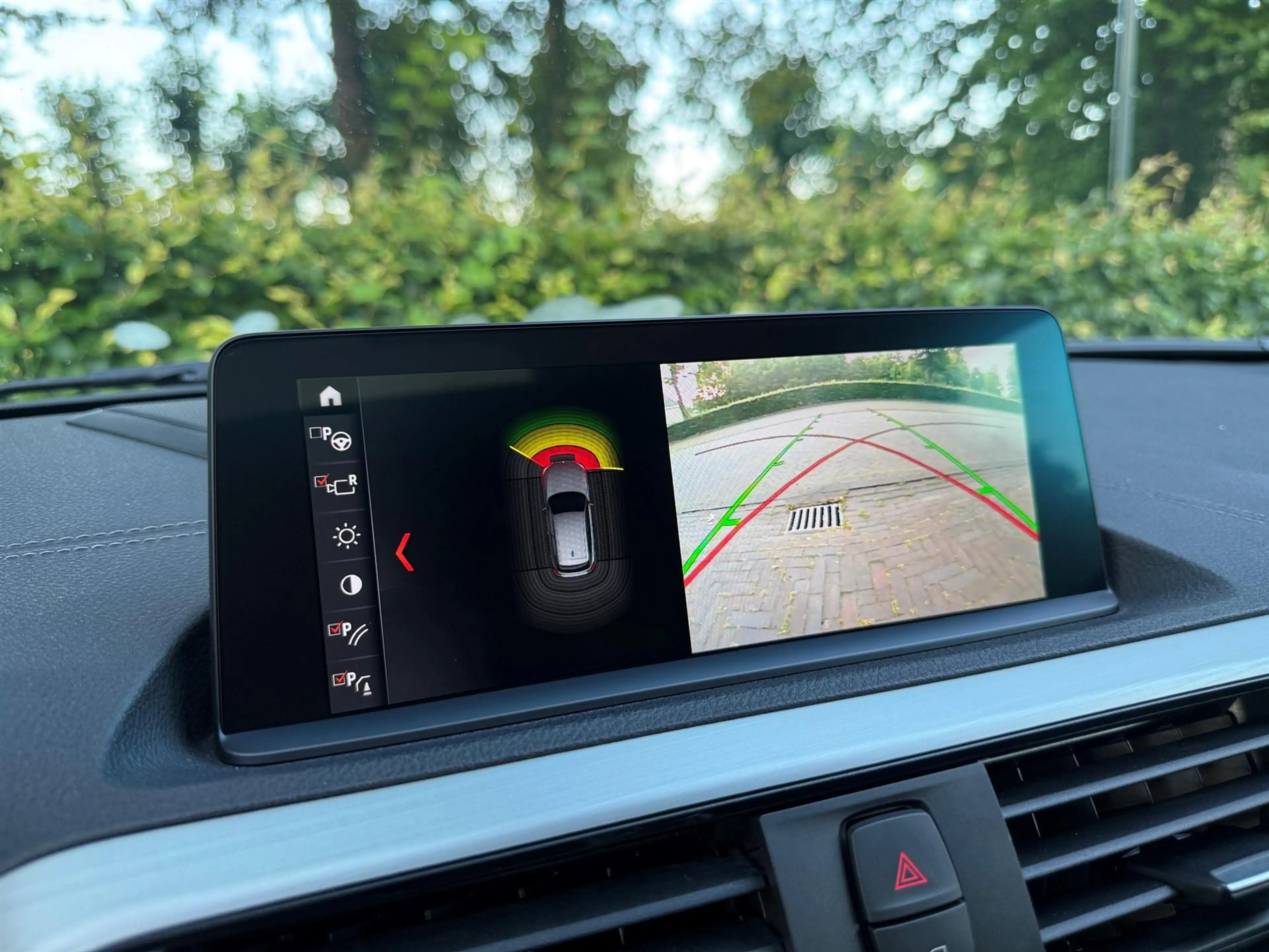 BMW 140 1-serie M140i High Exec/Pano/Stuurverw/Carplay/Har — photo 25