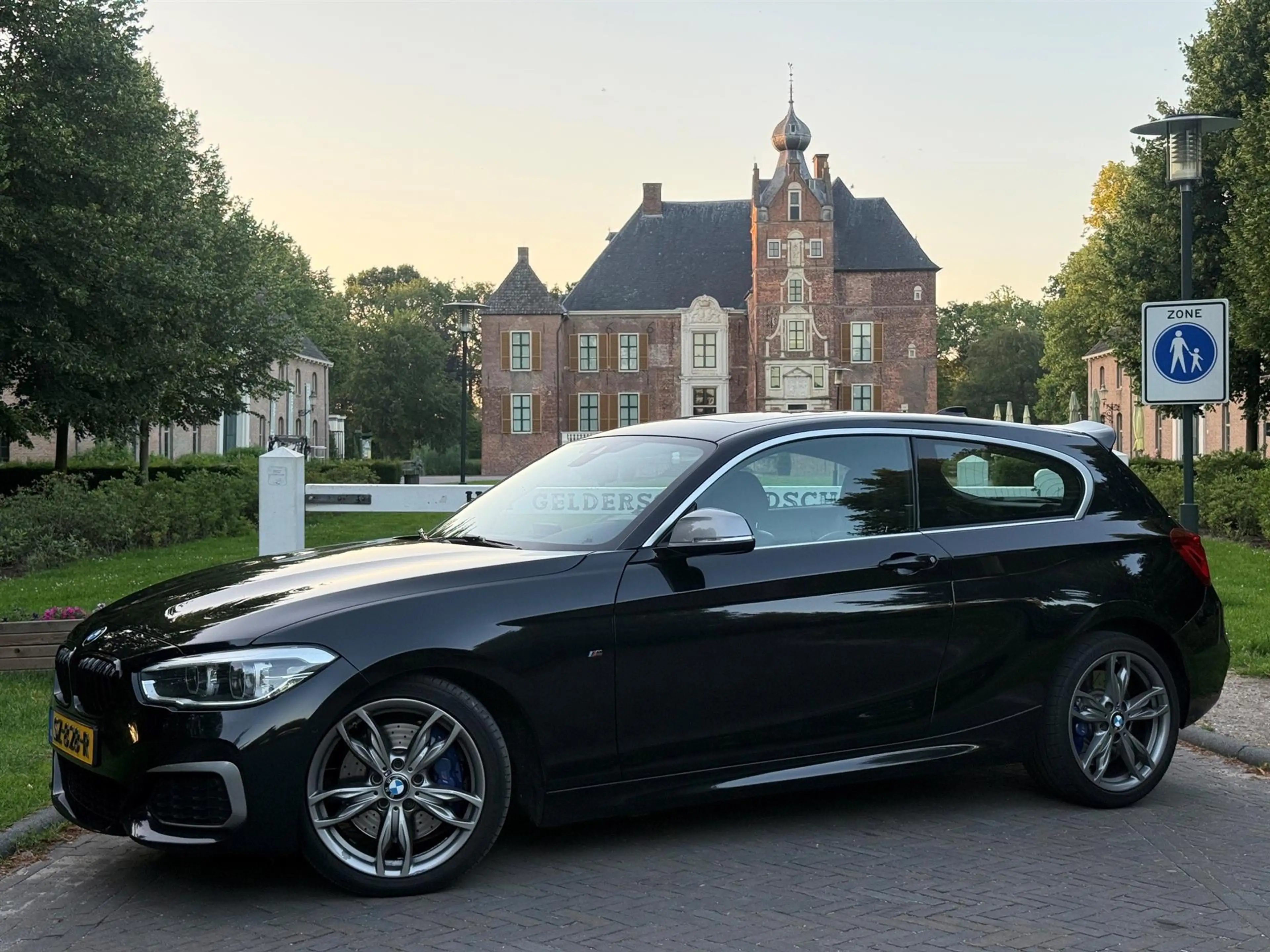 BMW 140 1-serie M140i High Exec/Pano/Stuurverw/Carplay/Har — photo 3