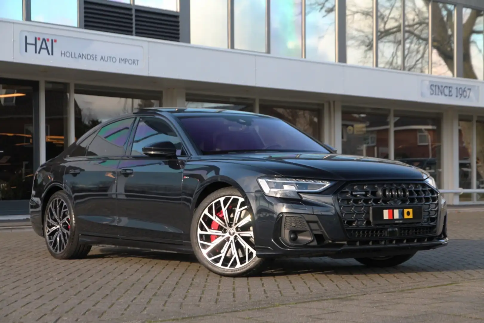 Audi A8 60 TFSIe Hybrid I Quattro S-Line I Massage I HUD Blau - 1