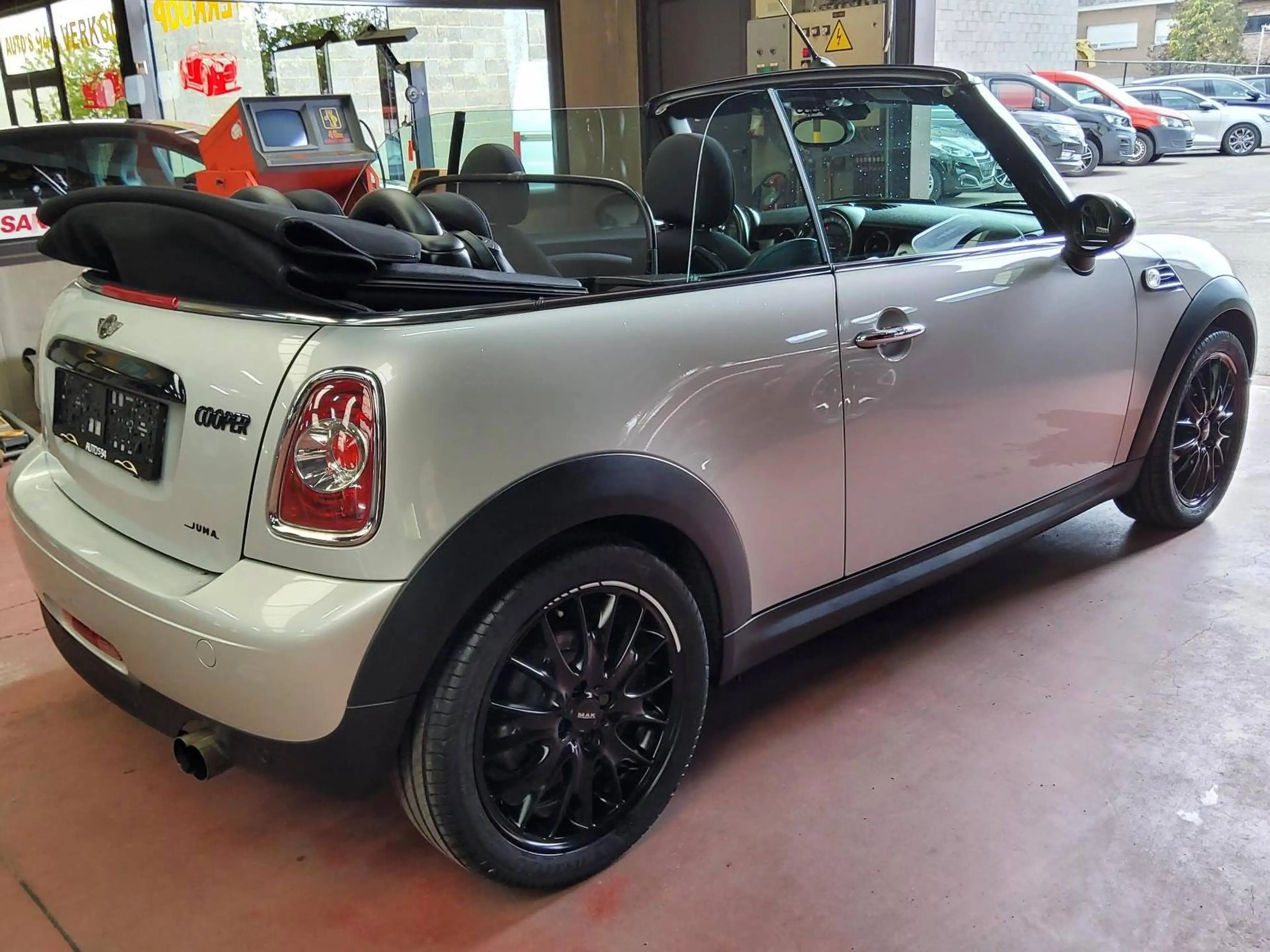 MINI Cooper Cabrio Mini Cabriolet 1.6i Cooper AUTOMAAT — photo 10