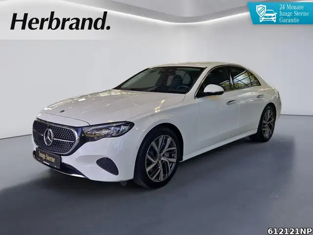 Mercedes-Benz E 300 e Avantgarde Distronic Keyless Kamera LED